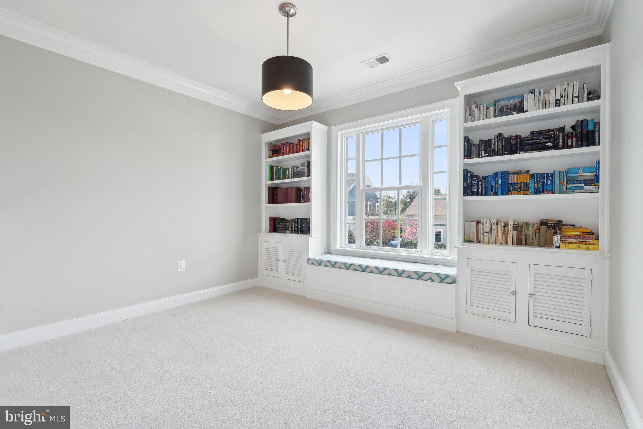 WILLOWSFORD - Residential Lease