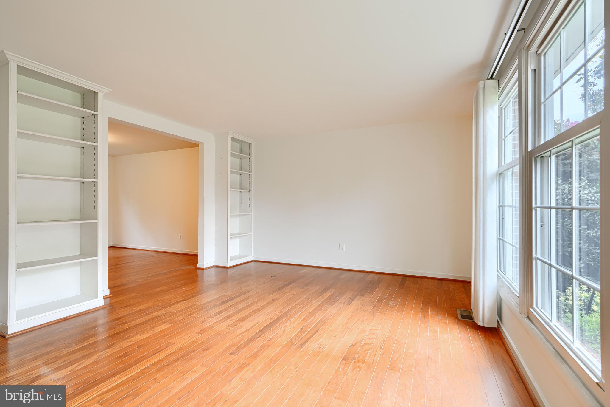 WEST RIDING - Residential