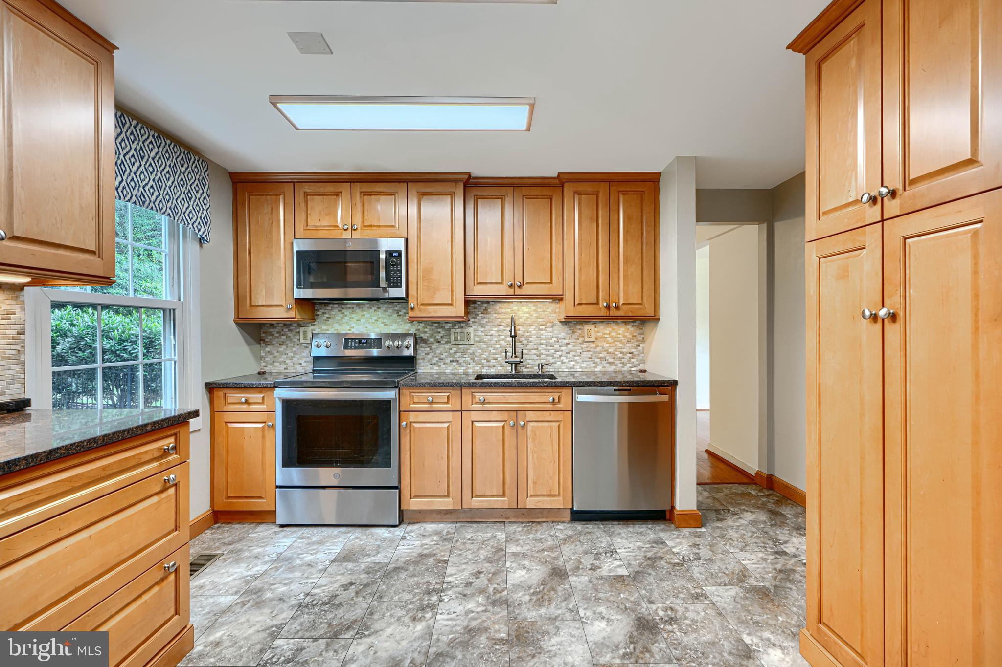 WEST RIDING - Residential