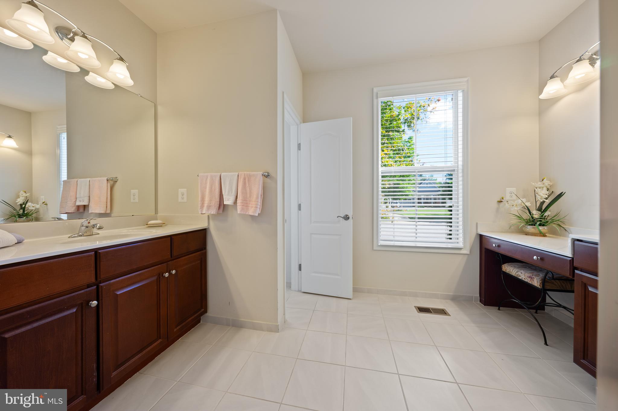 THE HARBOURS AT SOLOMONS ISLAND - Residential