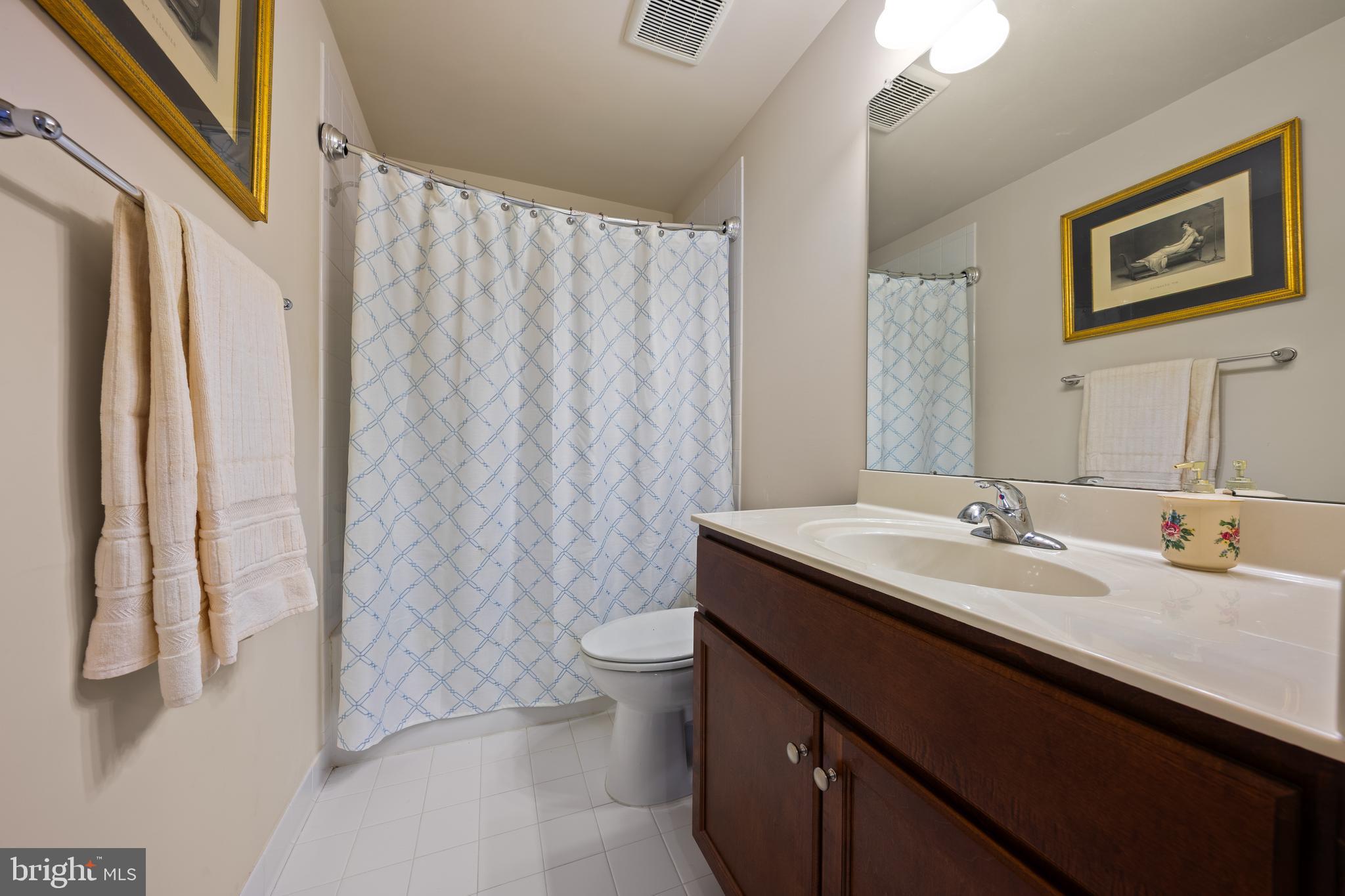 THE HARBOURS AT SOLOMONS ISLAND - Residential