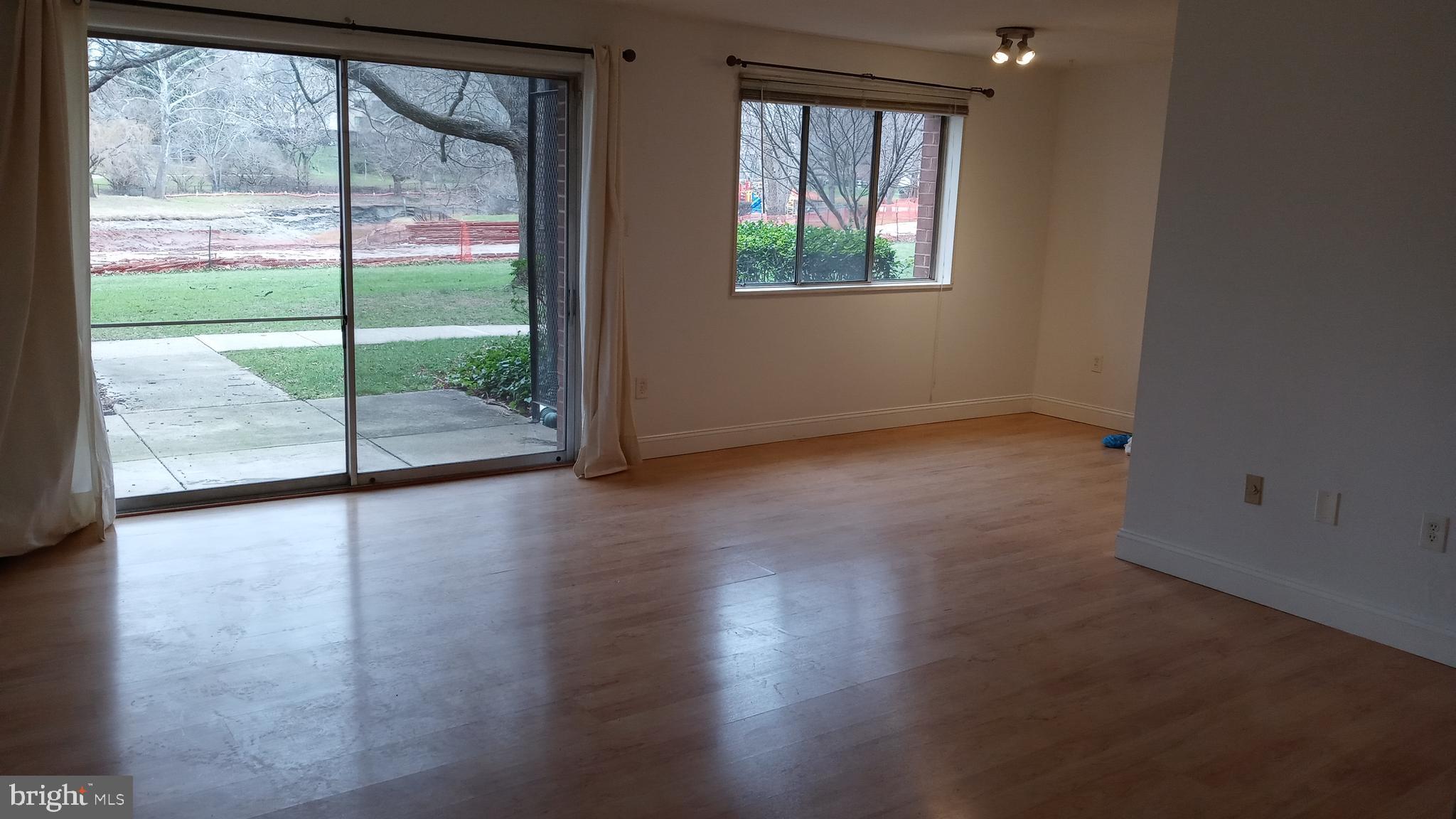 GROSVENOR PARK - Residential Lease