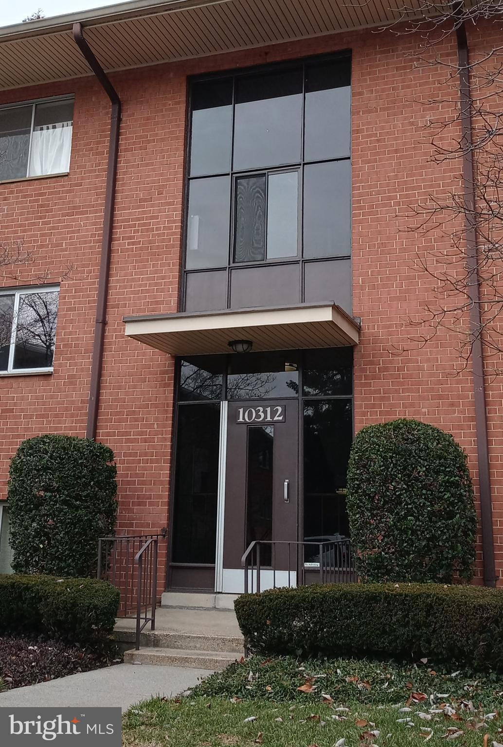 GROSVENOR PARK - Residential Lease