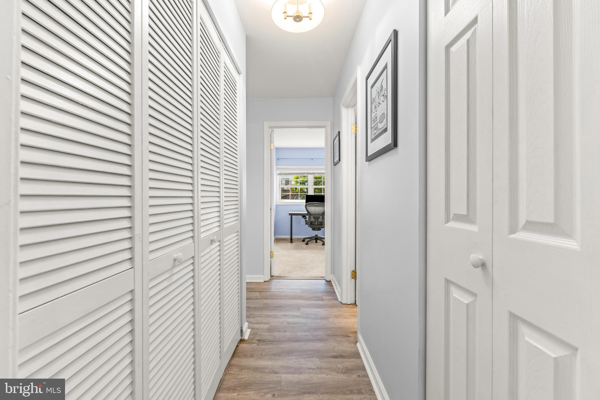 CROFTON MEWS CONDO - Residential