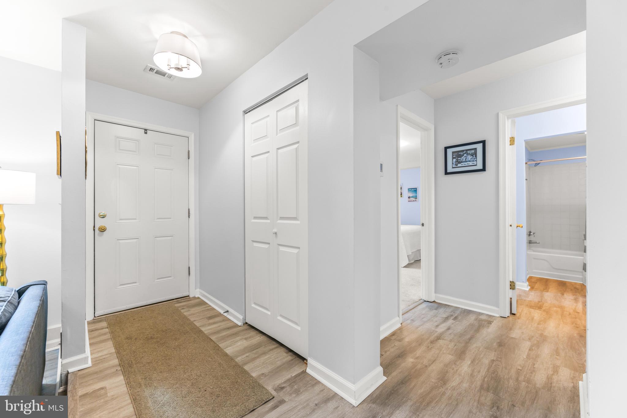 CROFTON MEWS CONDO - Residential