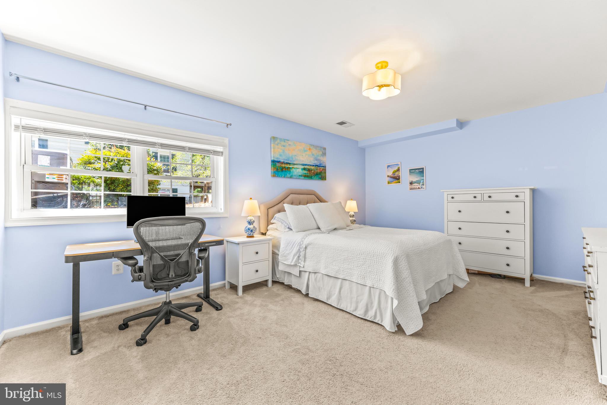 CROFTON MEWS CONDO - Residential