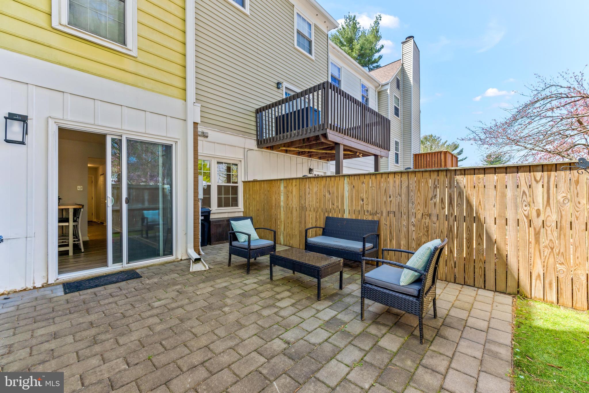 CROFTON MEWS CONDO - Residential