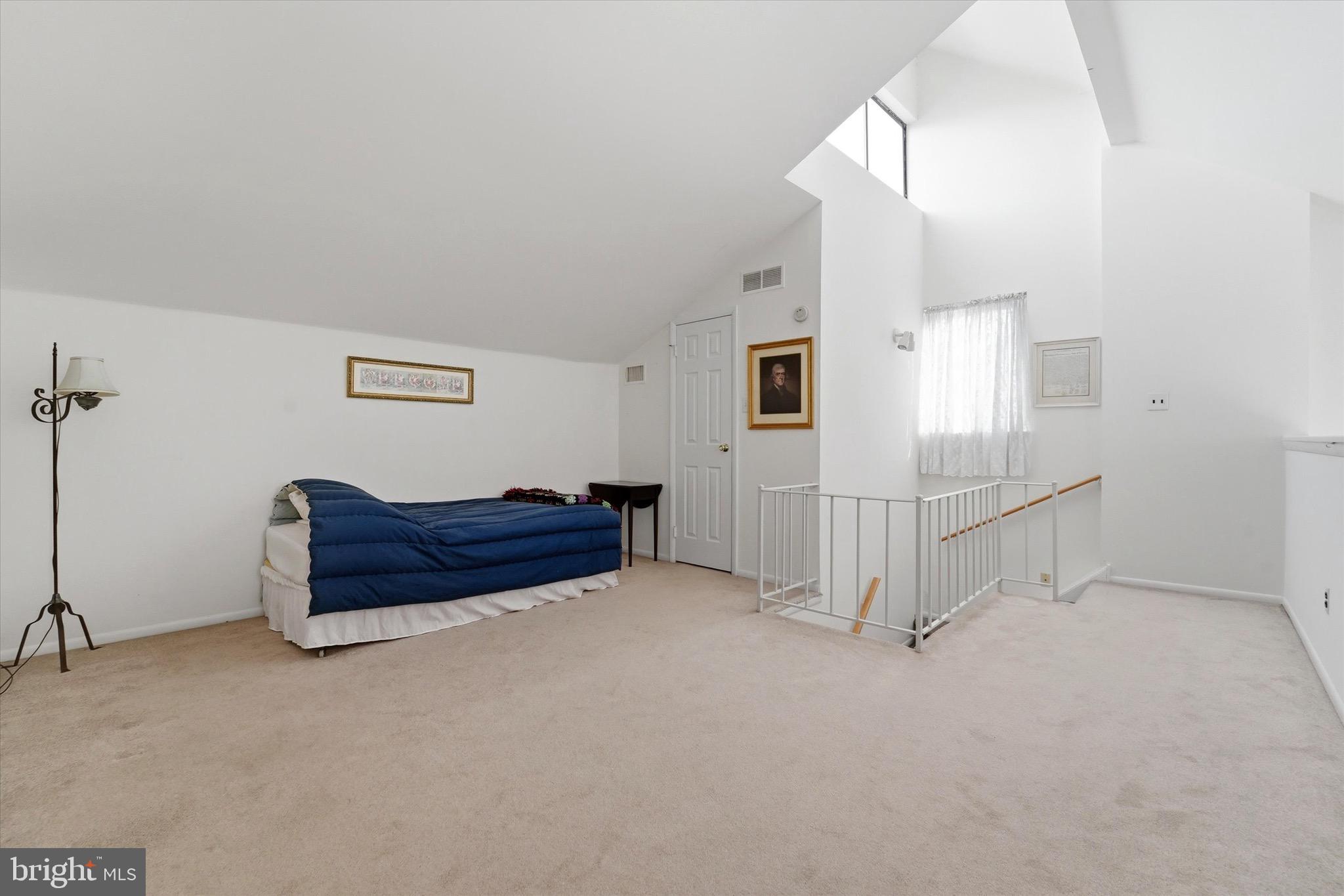 RIVERS BEND III - Residential