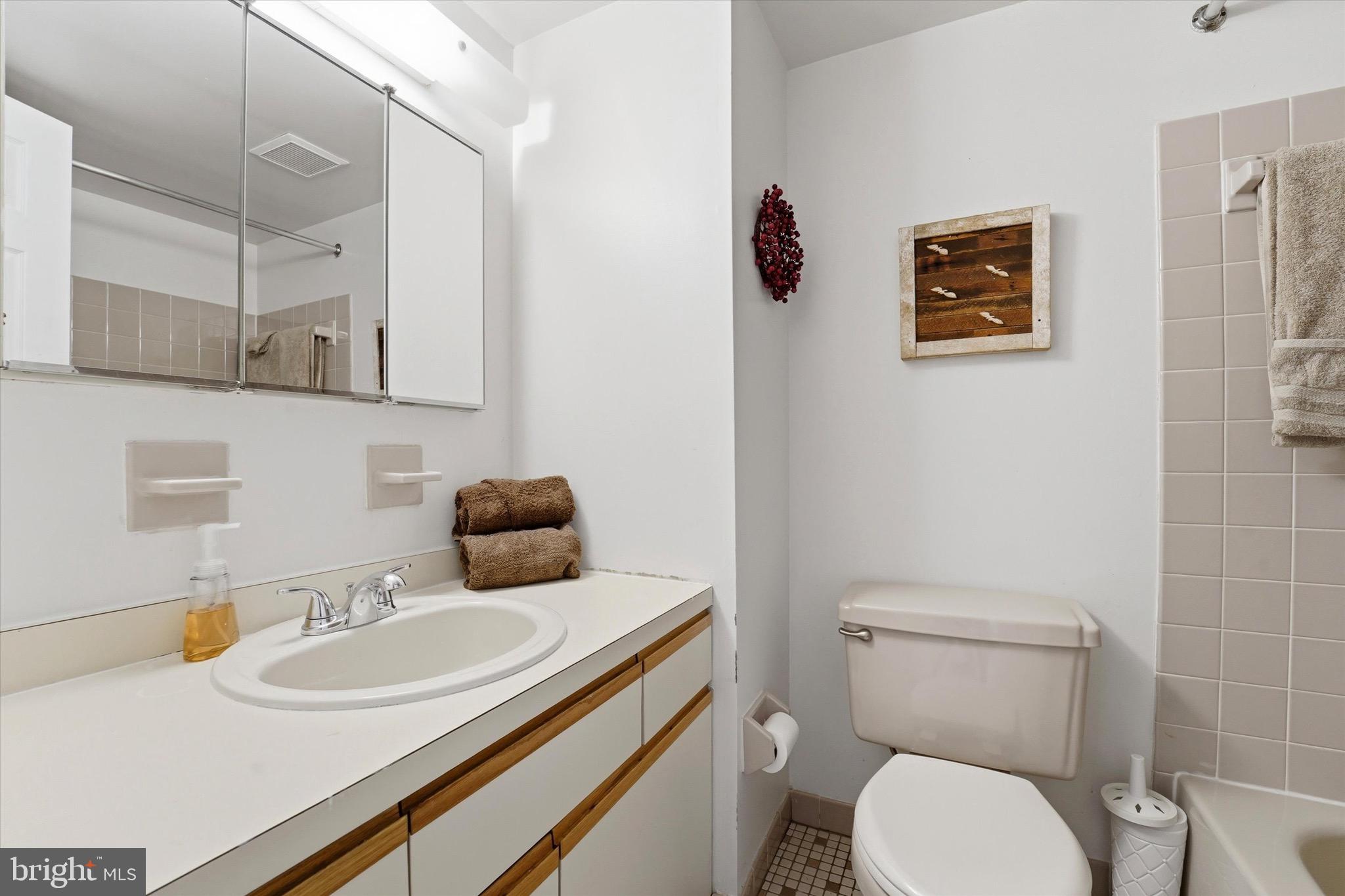 RIVERS BEND III - Residential