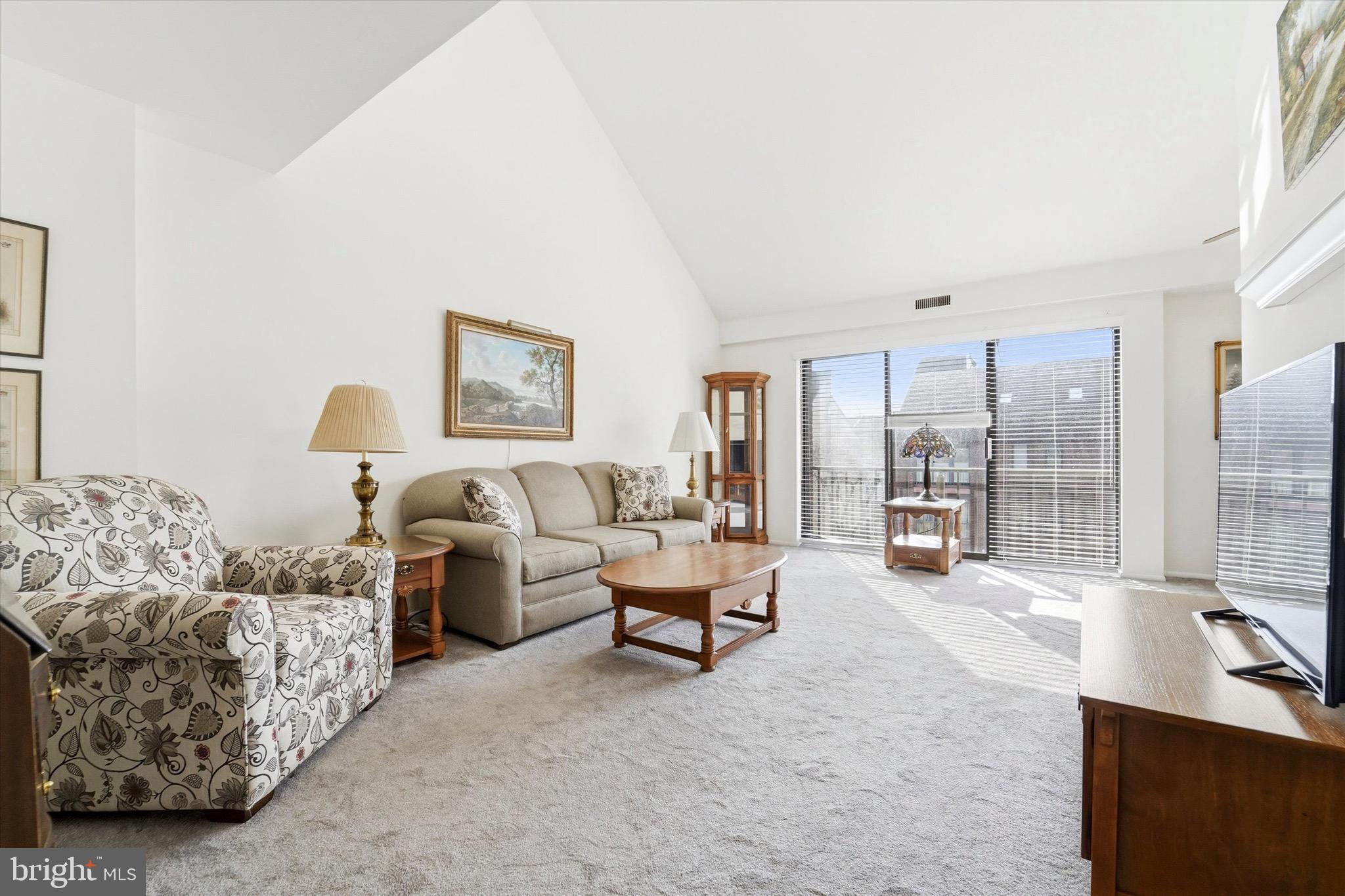 RIVERS BEND III - Residential