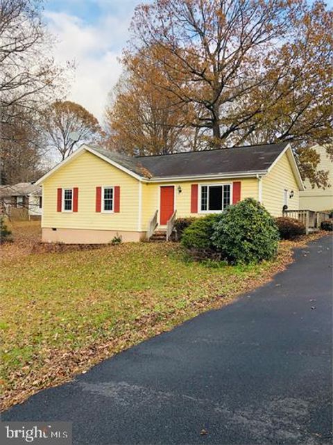 Homes For Rent - 11001 Westminster Court<br/> FREDERICKSBURG, VA 22407