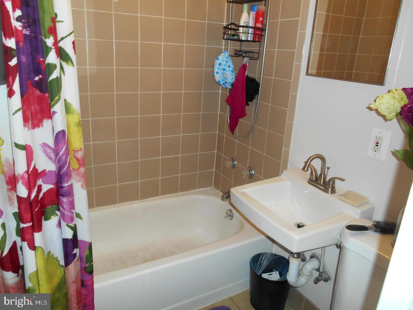 HAGERSTOWN - Residential Income