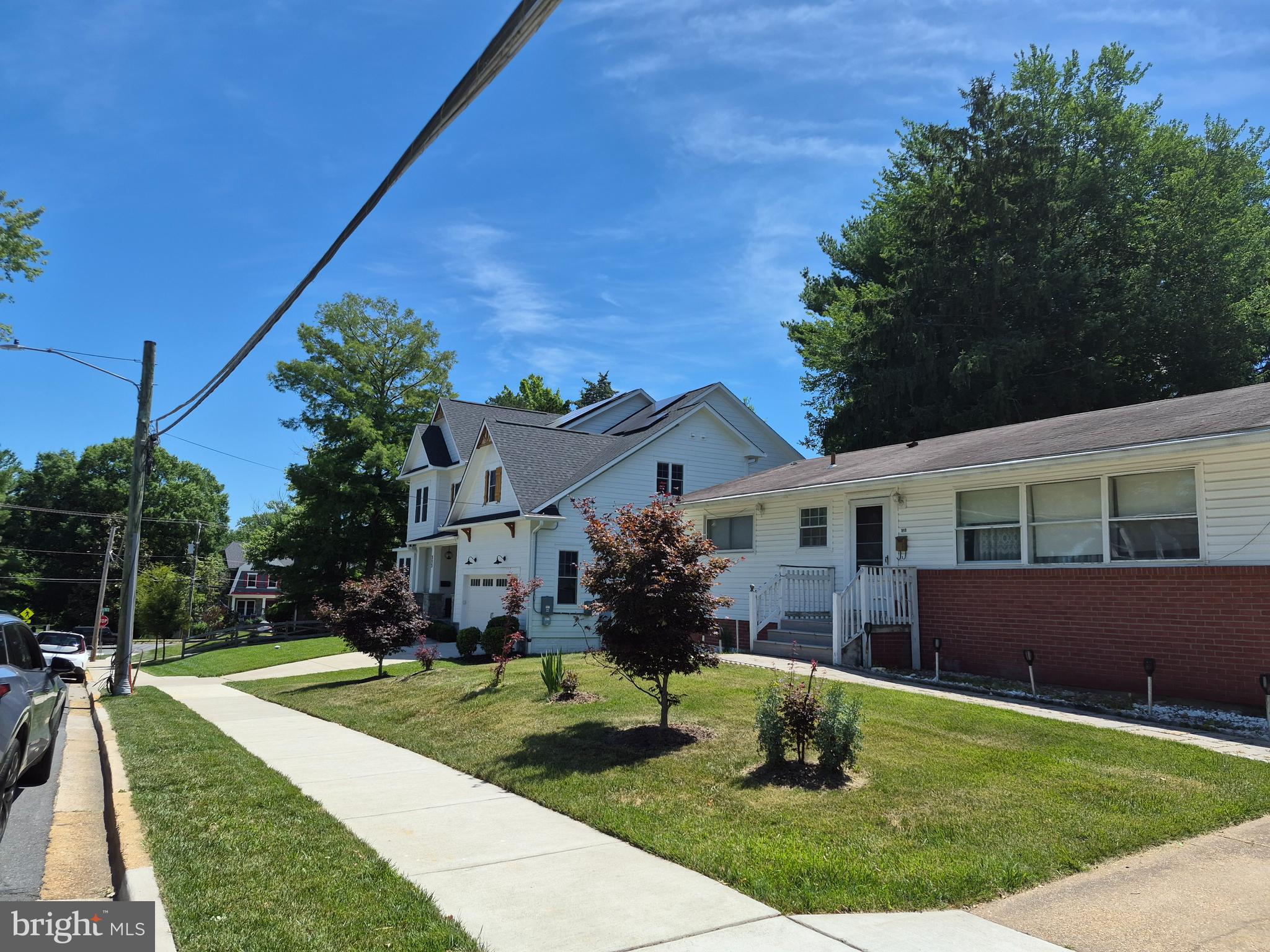 313 LOCUST STREET SE