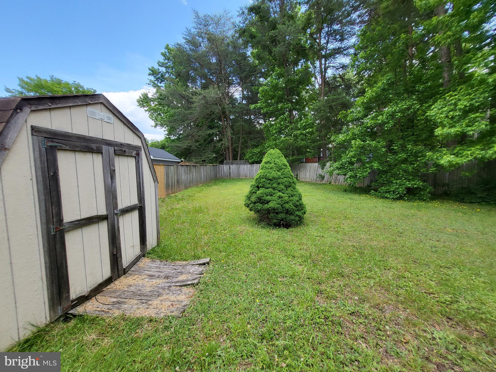 HARMANS WOODS - Residential