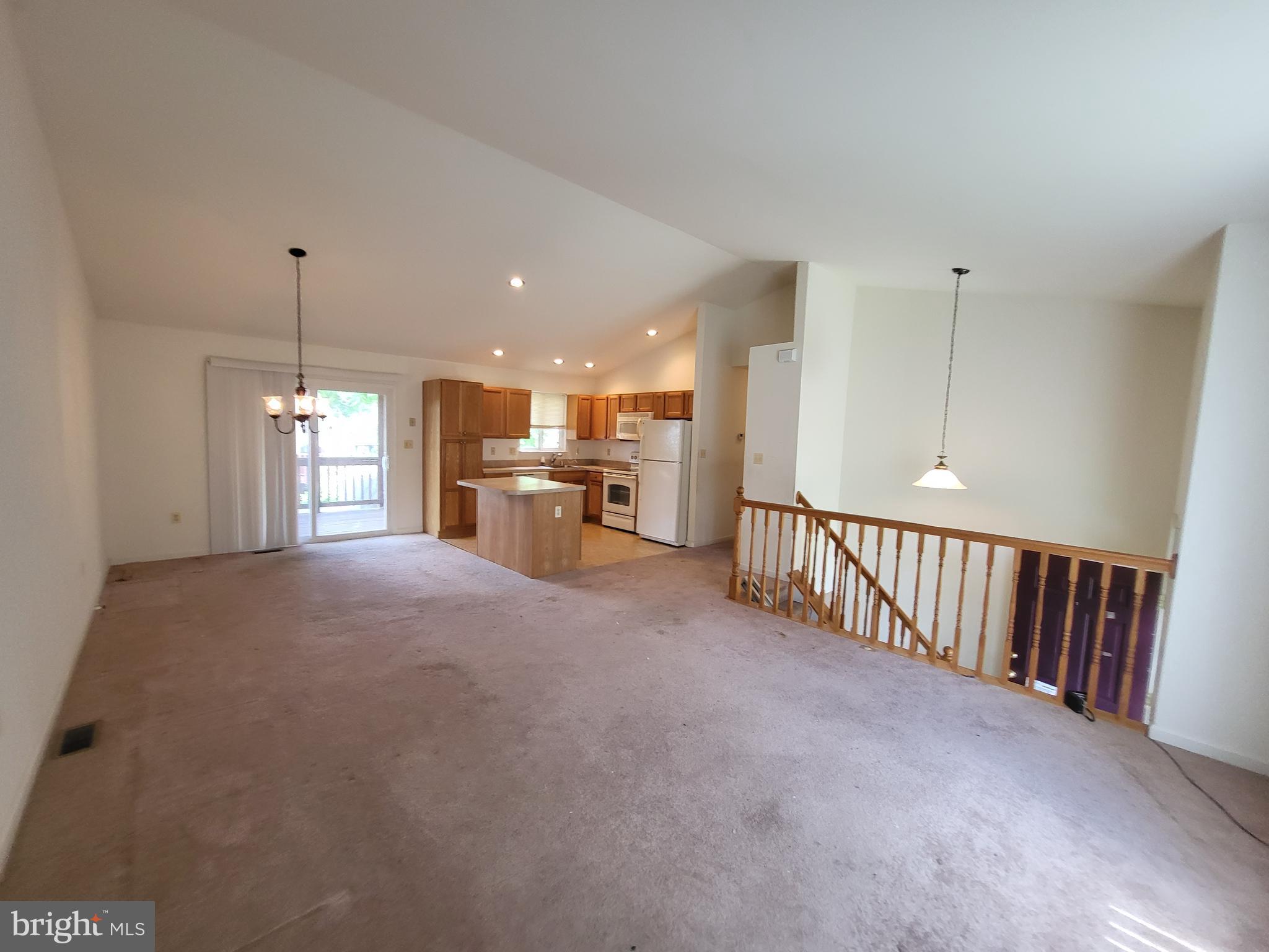 HARMANS WOODS - Residential