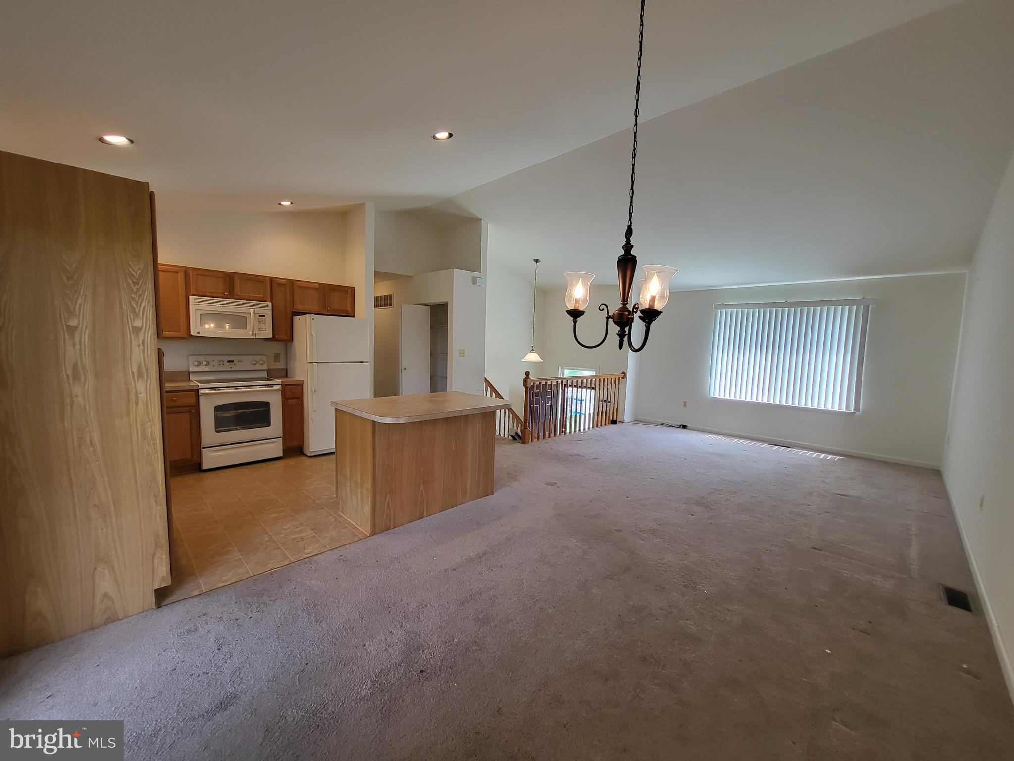 HARMANS WOODS - Residential