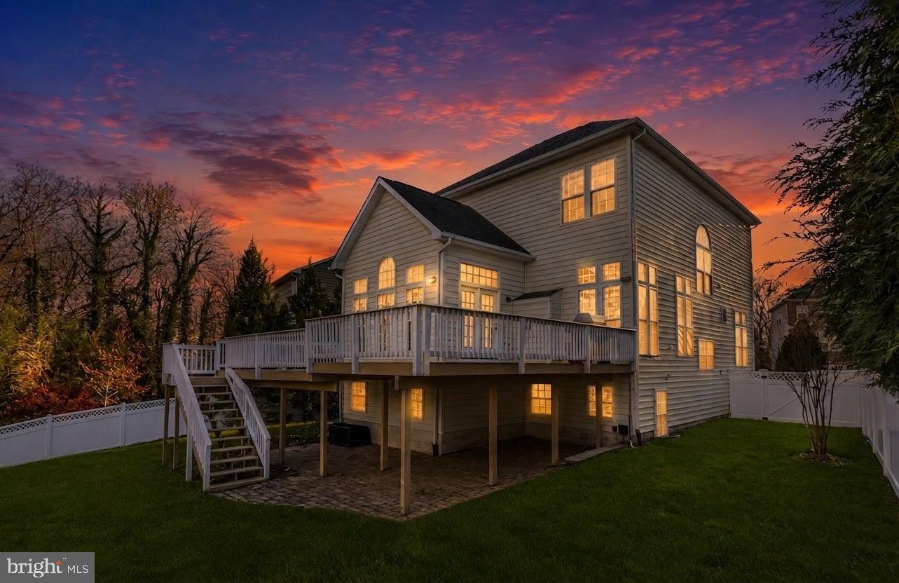 206 BOWEN COURT