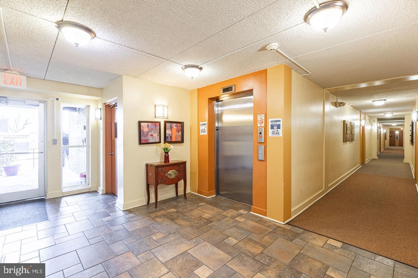 TWENTY-ONE - Residential Lease