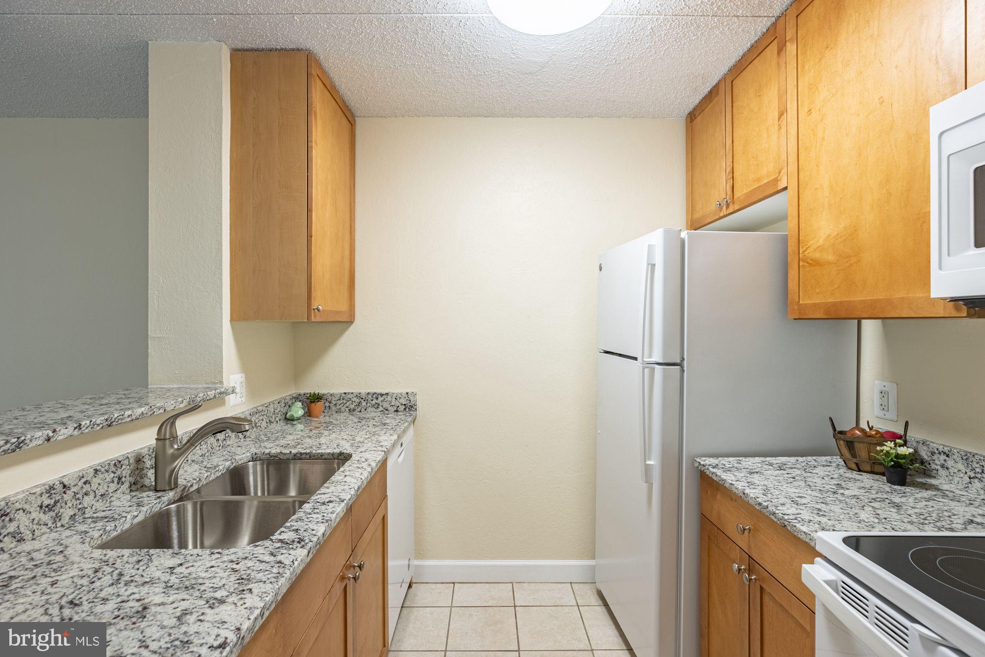 TWENTY-ONE - Residential Lease