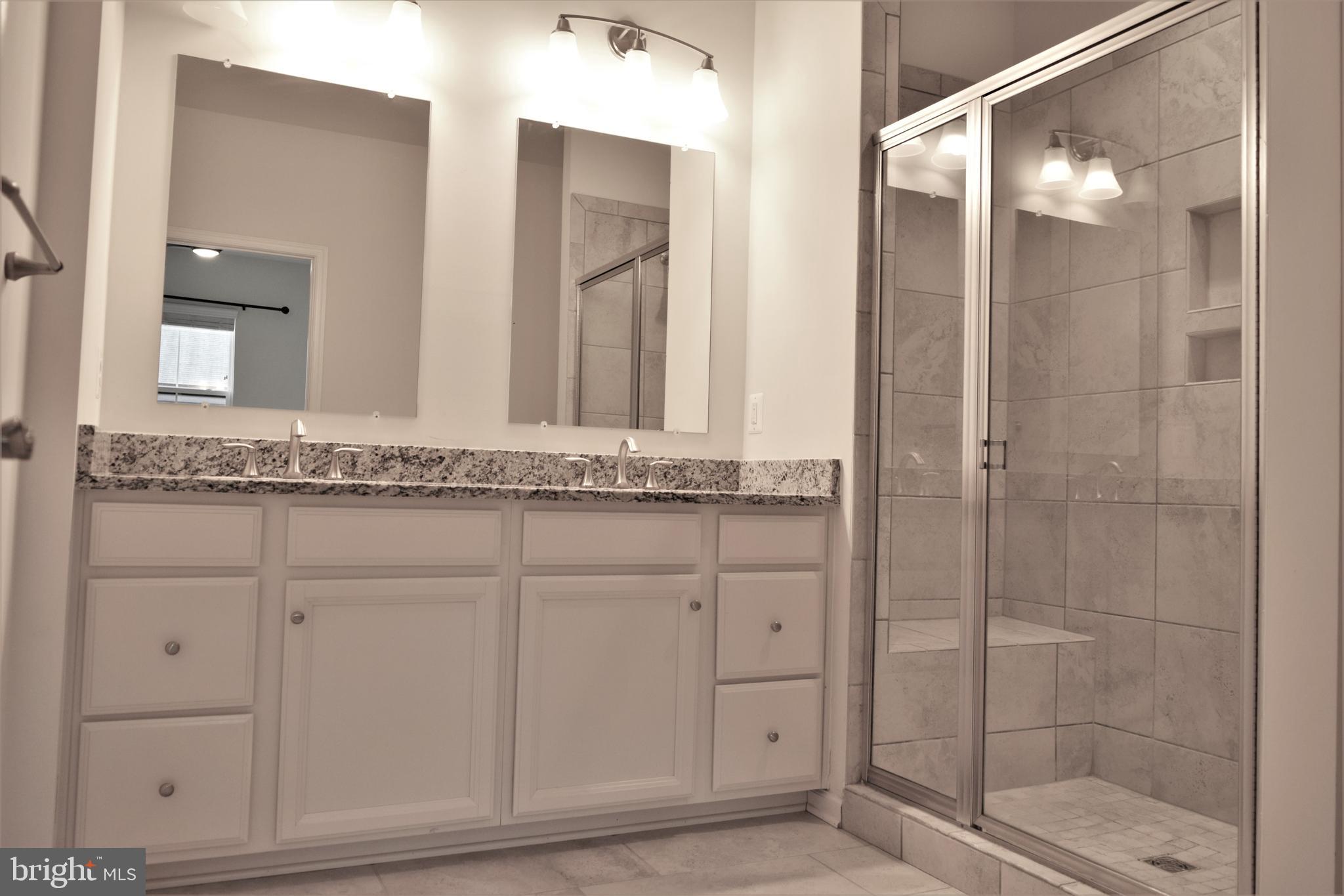 DISCOVERY SQUARE - Residential Lease