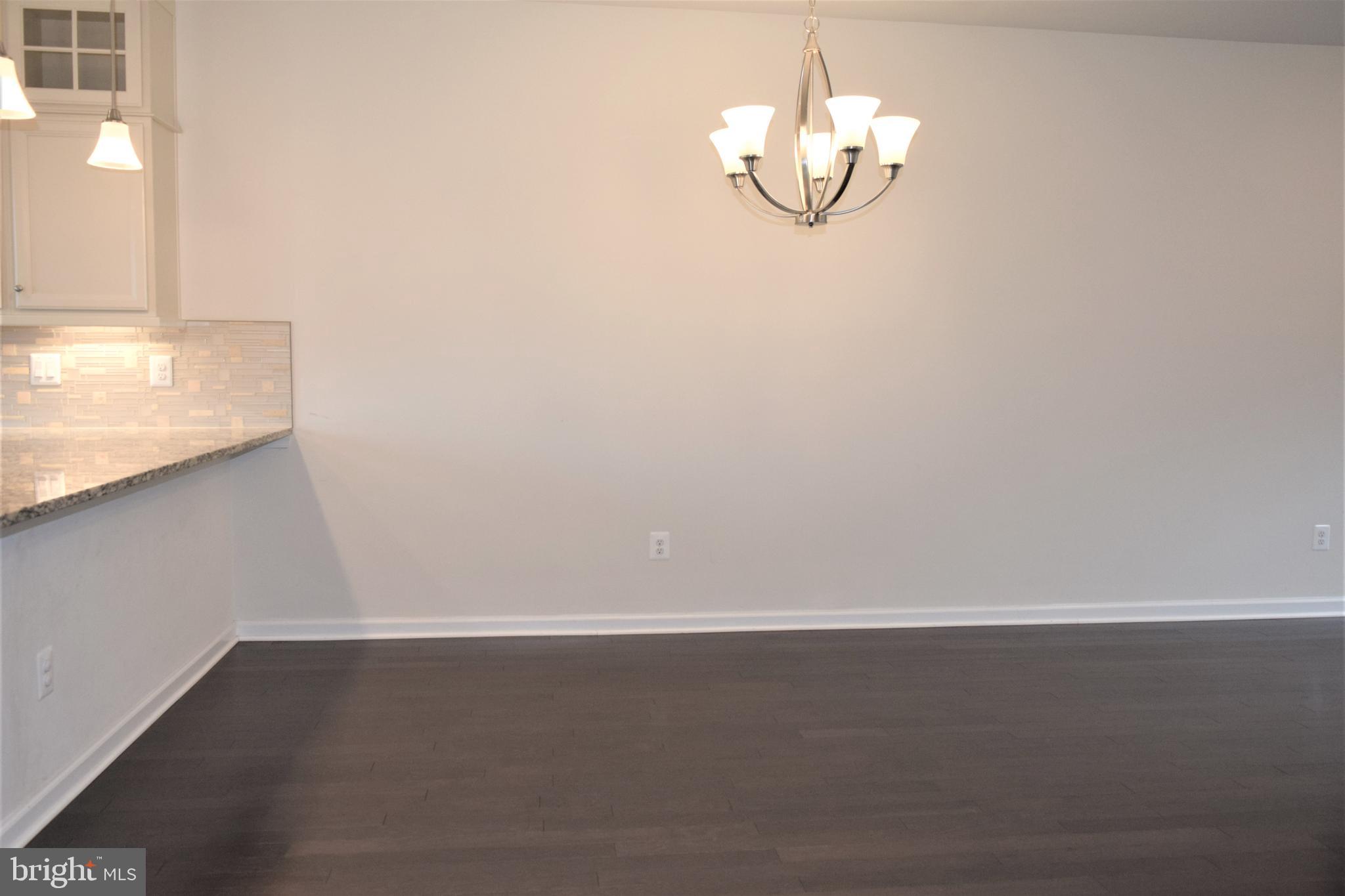 DISCOVERY SQUARE - Residential Lease