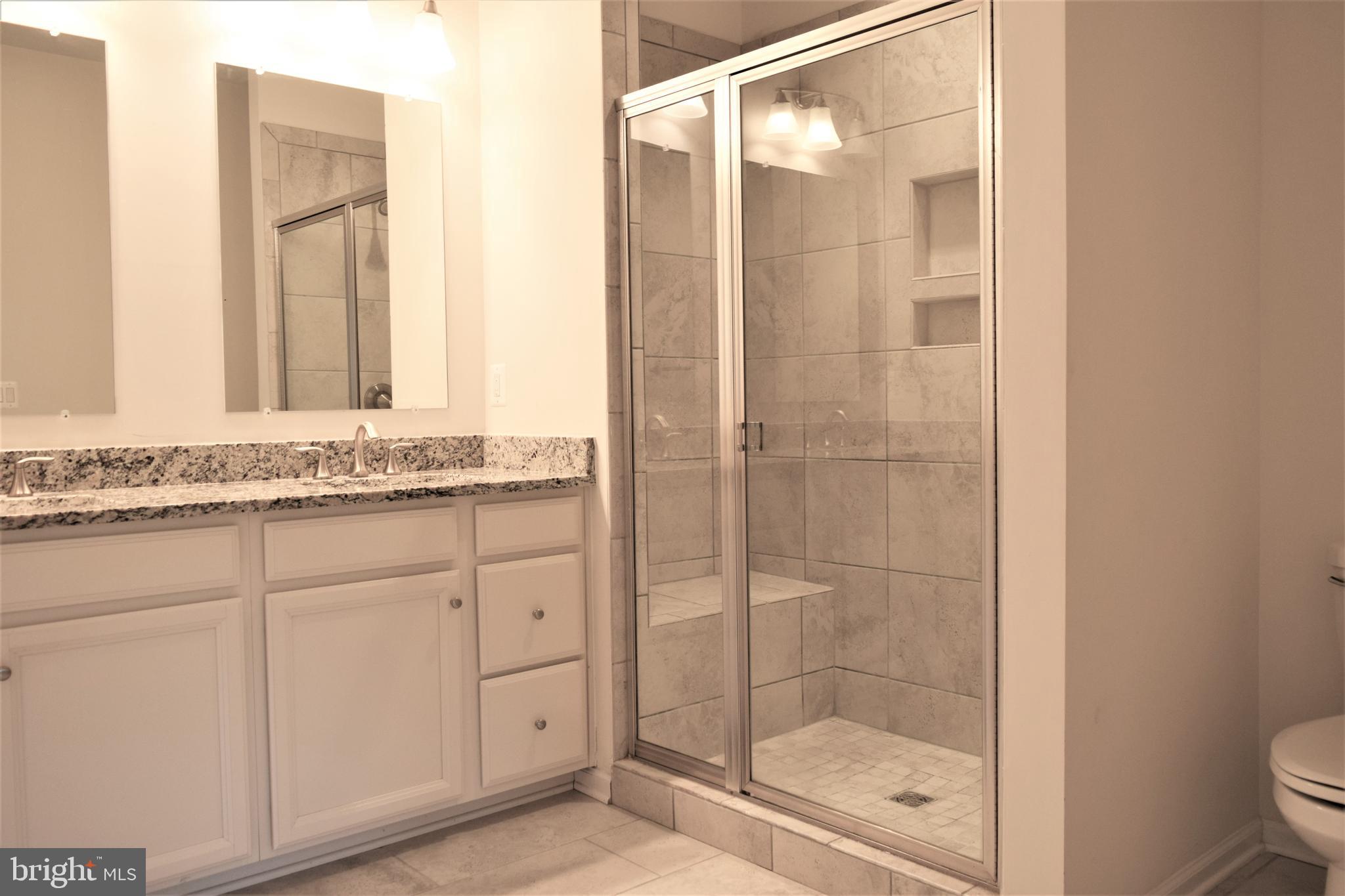 DISCOVERY SQUARE - Residential Lease