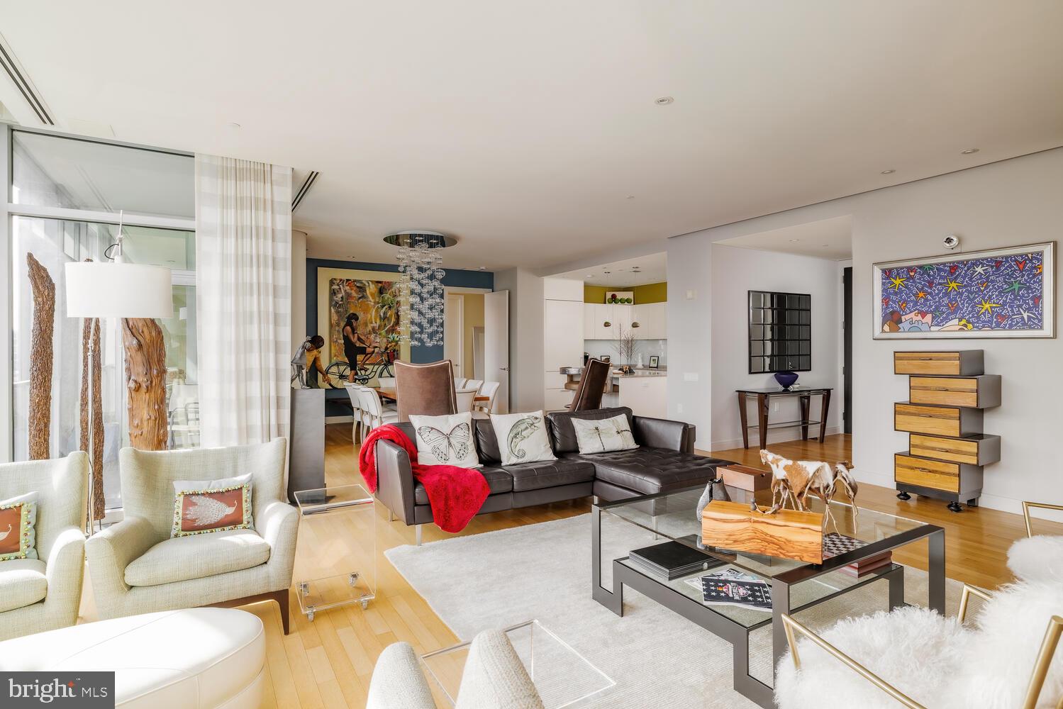 WEST END - Residential