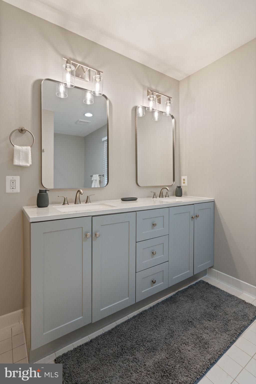 INNISVALE - Residential