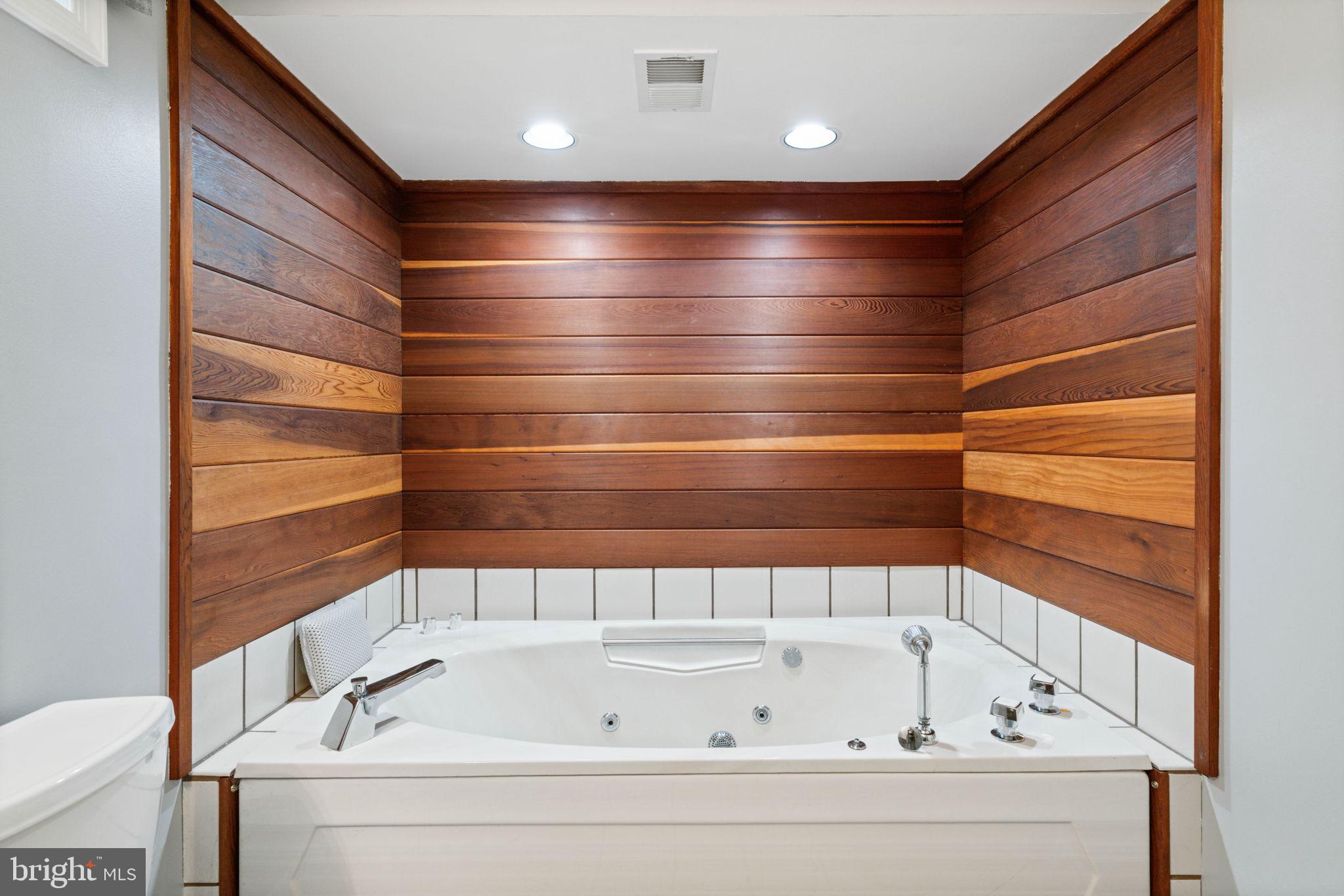 INNISVALE - Residential