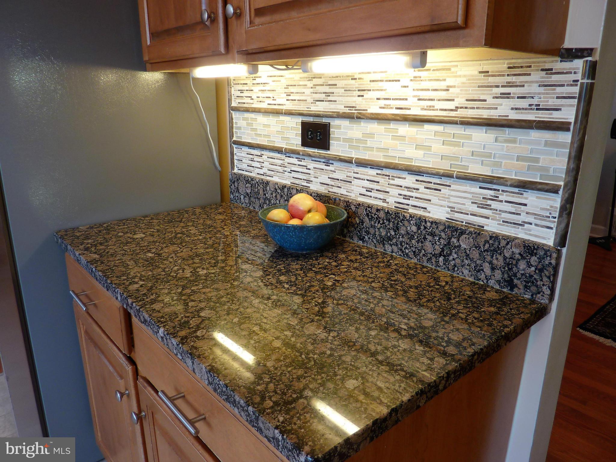 FAIRFAX VILLA - Residential