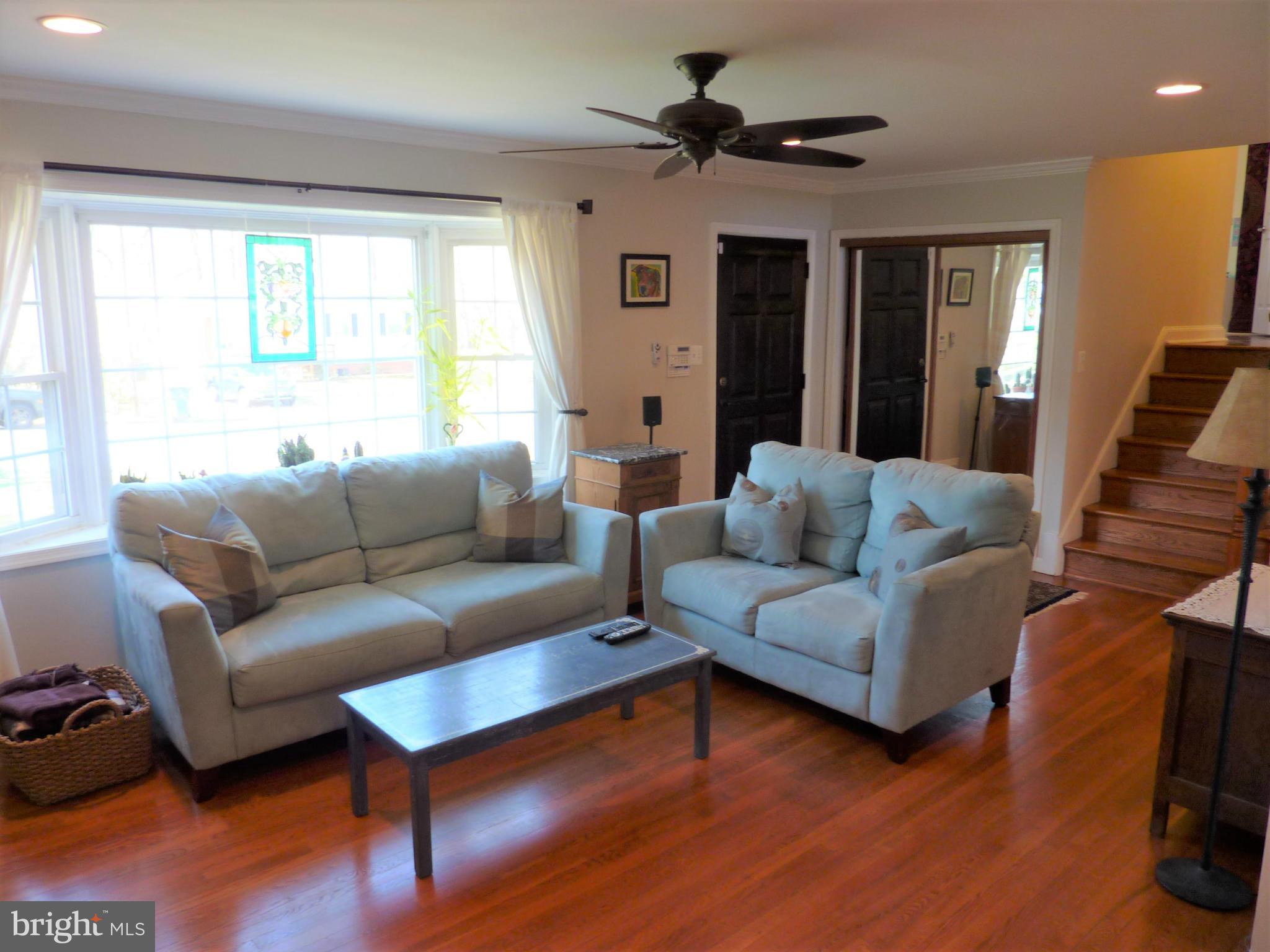 FAIRFAX VILLA - Residential