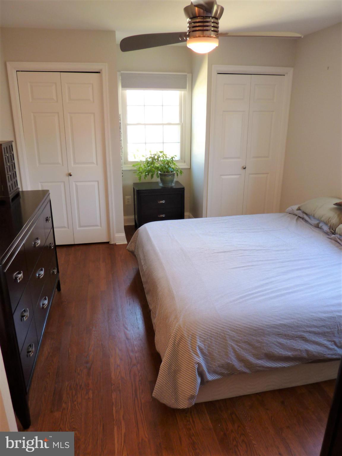 FAIRFAX VILLA - Residential