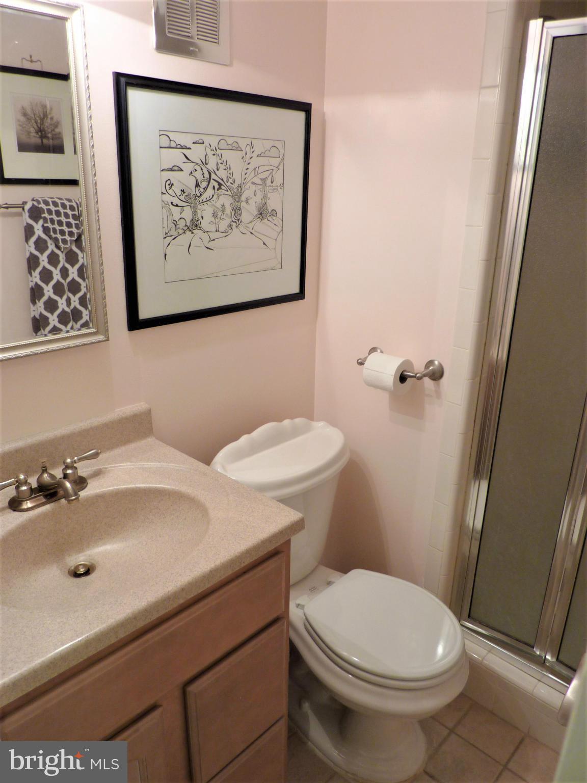 FAIRFAX VILLA - Residential