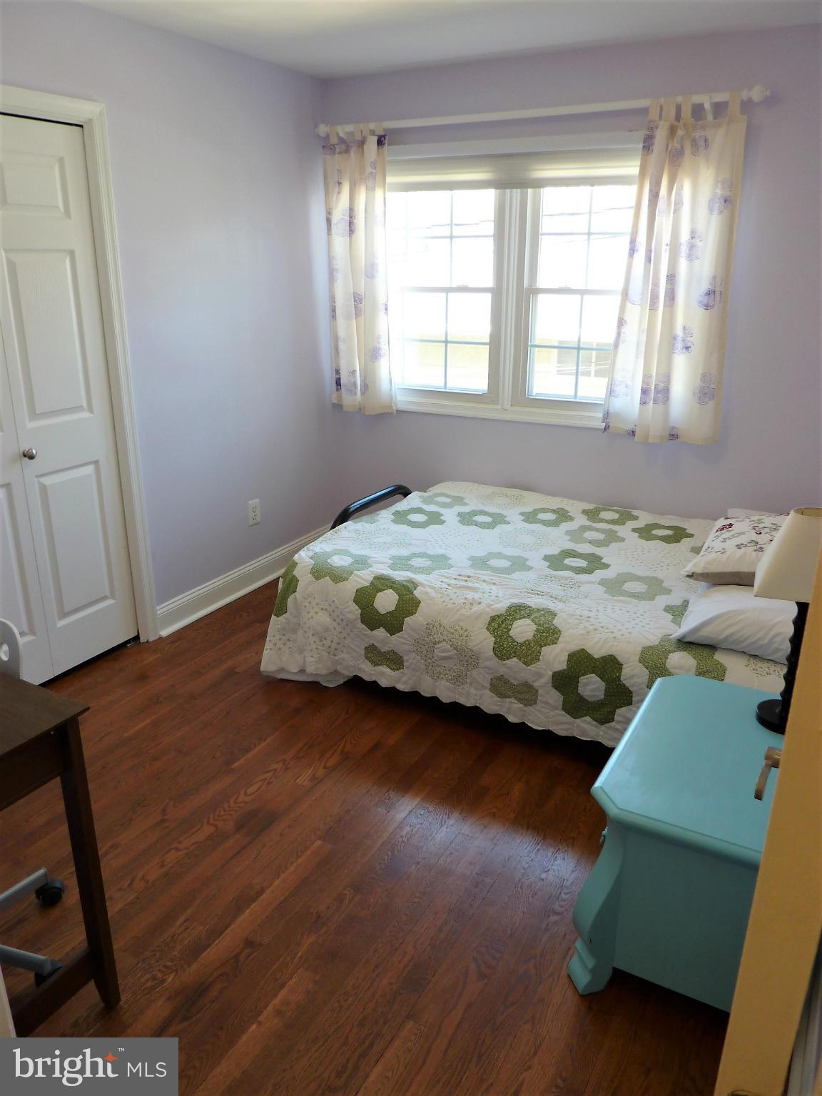 FAIRFAX VILLA - Residential