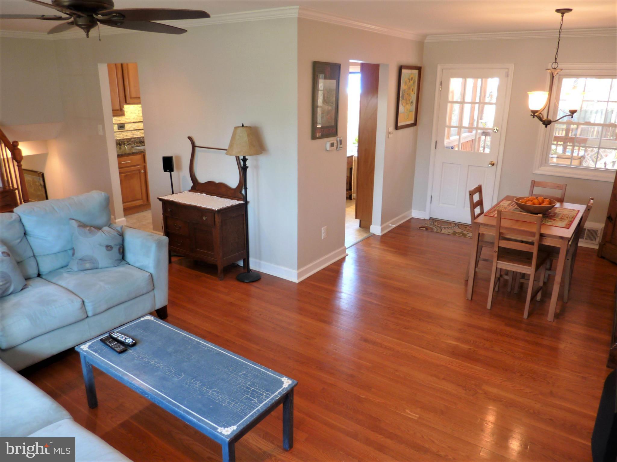 FAIRFAX VILLA - Residential