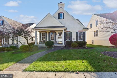 Photo of 346 Carlisle Drive, AVONDALE, PA 19311 (MLS # PACT2114282)