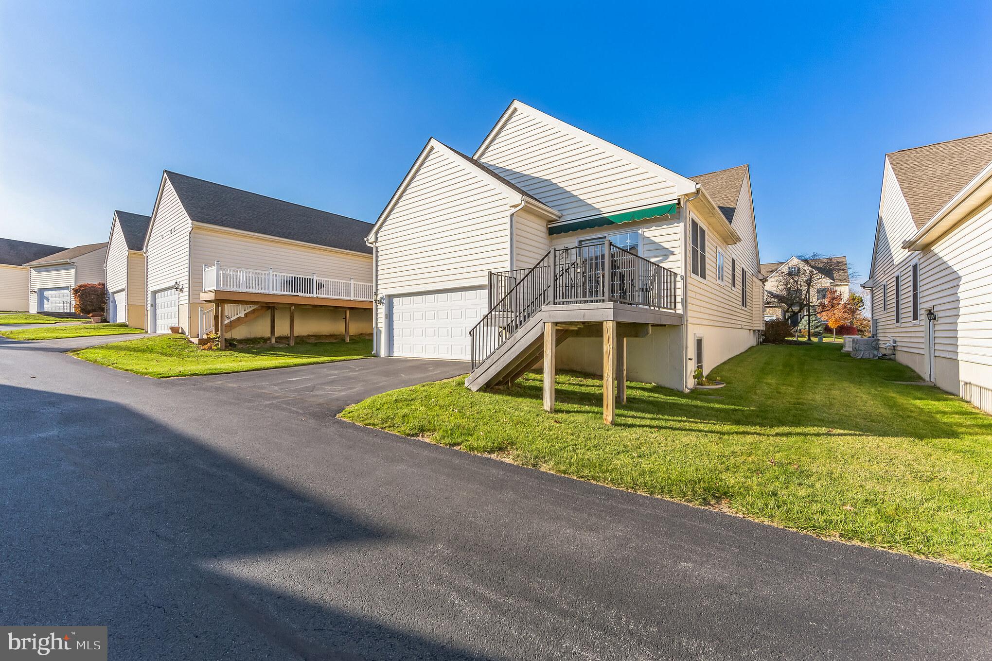 BRITTANY HILLS - Residential