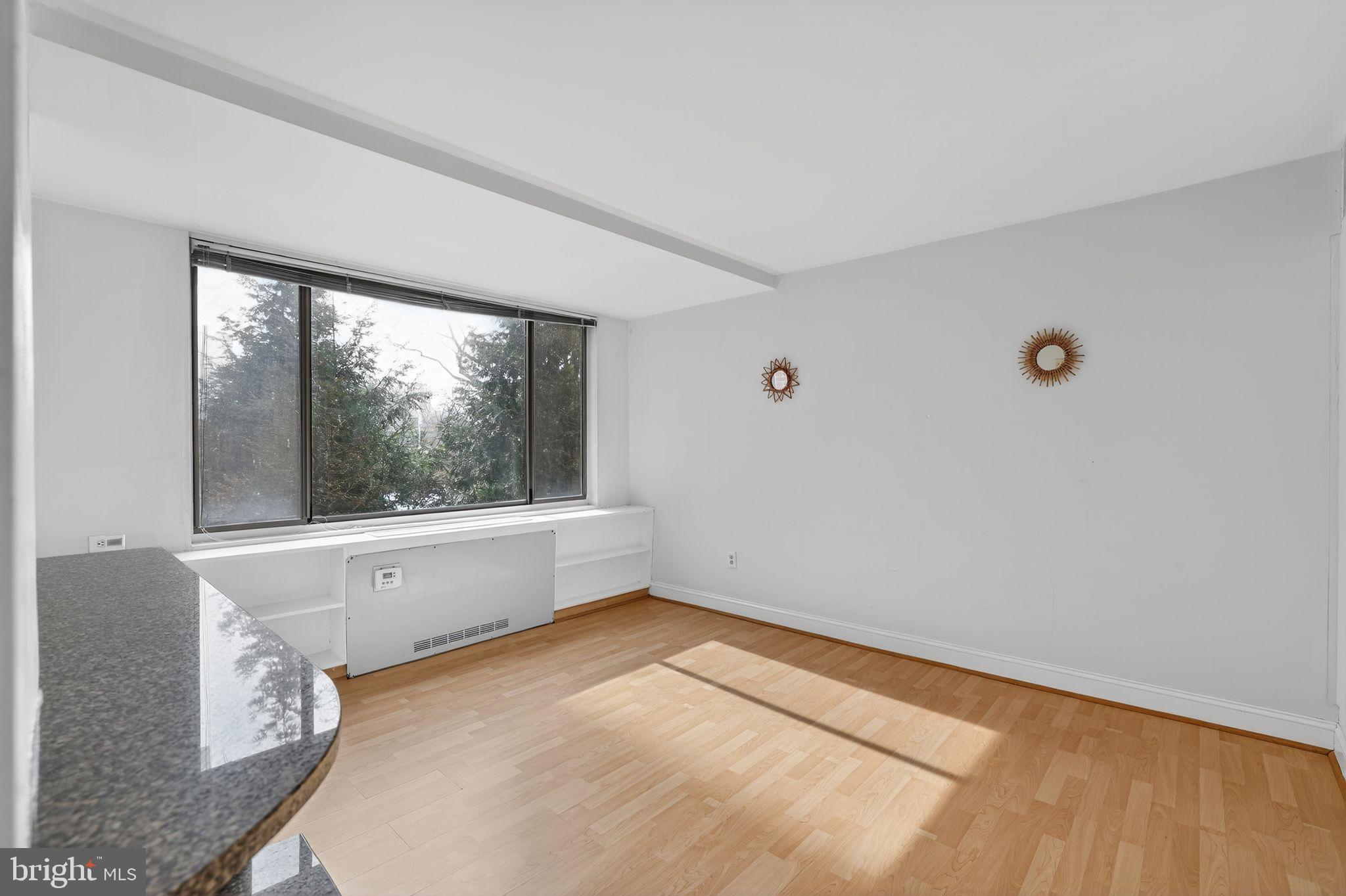 ROSSLYN - Residential