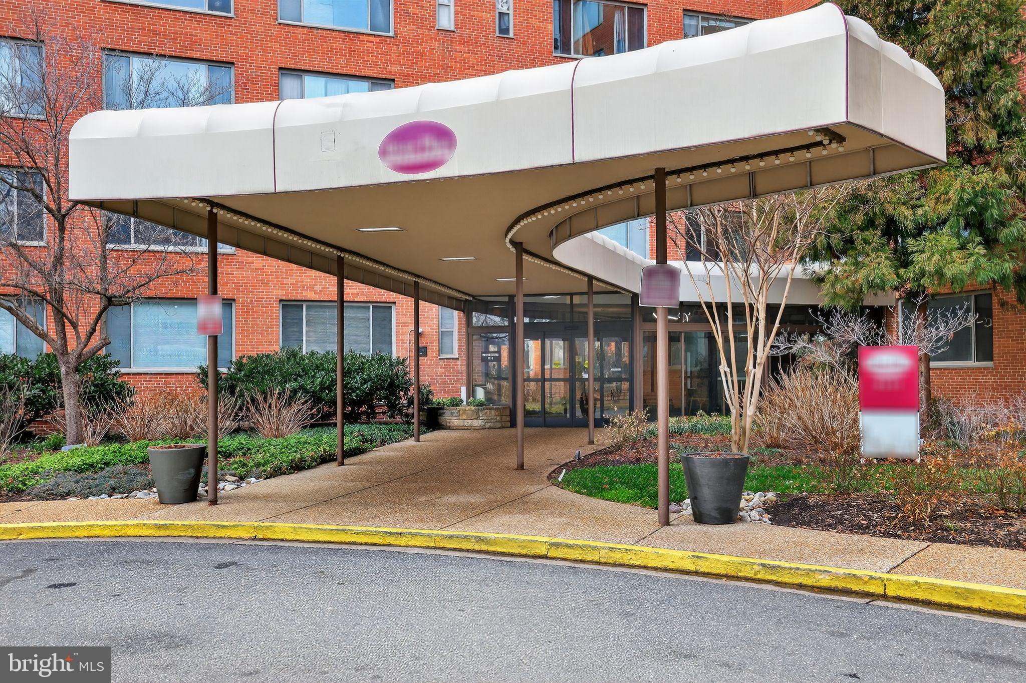 ROSSLYN - Residential