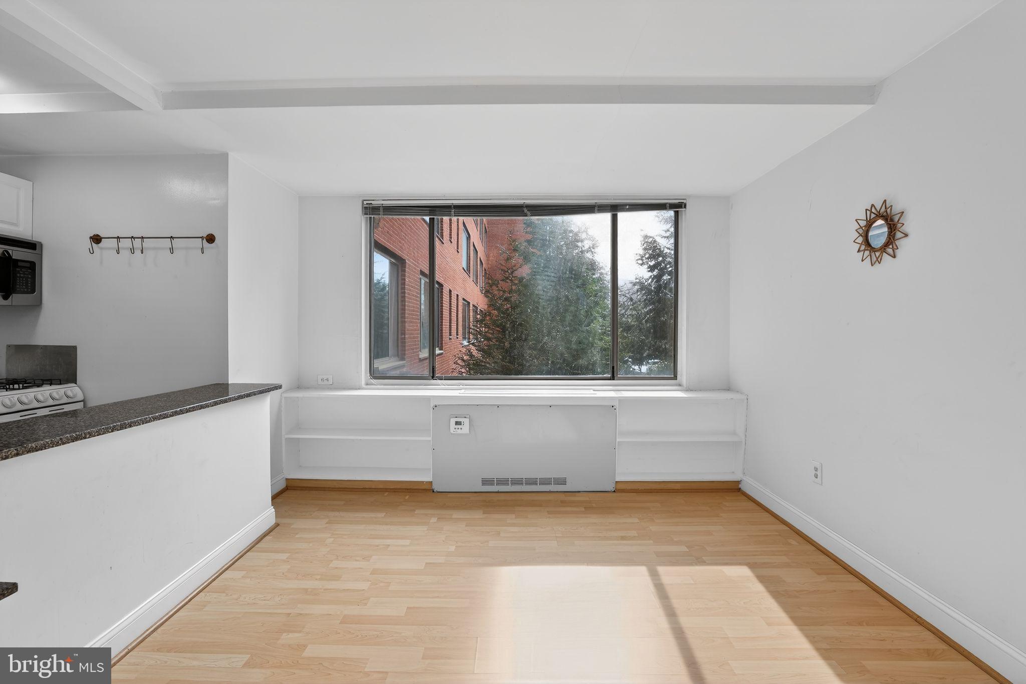 ROSSLYN - Residential