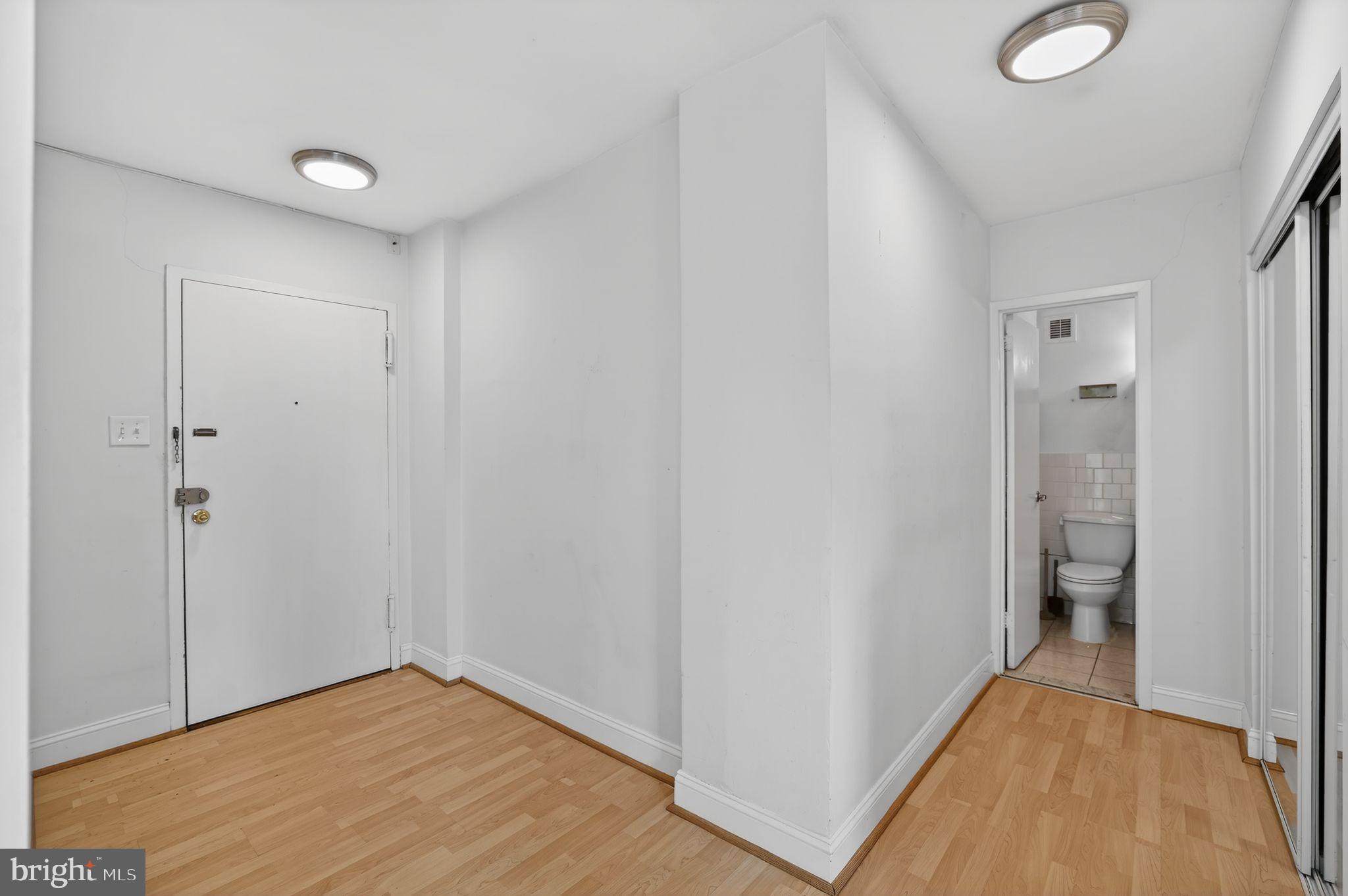 ROSSLYN - Residential