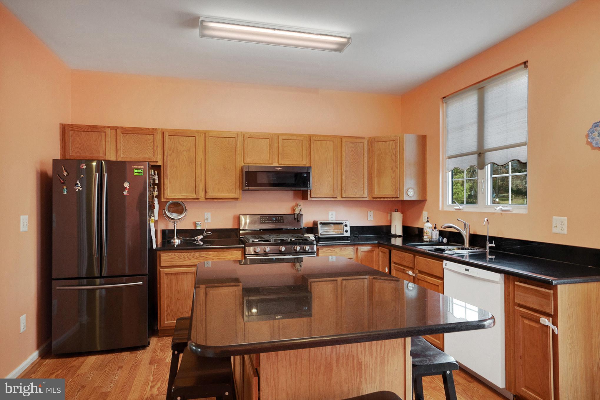 HAWTHORNE - Residential Lease