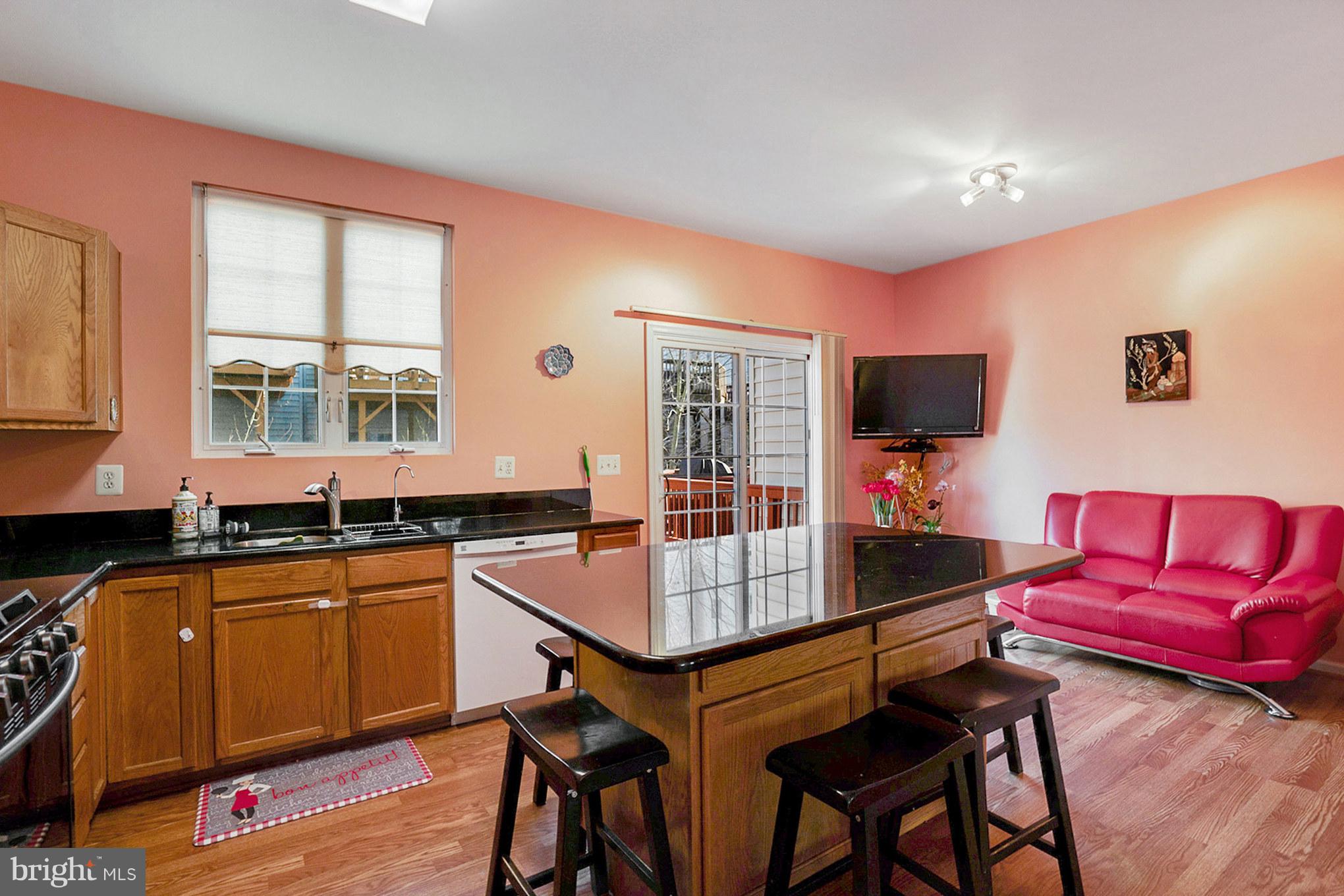 HAWTHORNE - Residential Lease