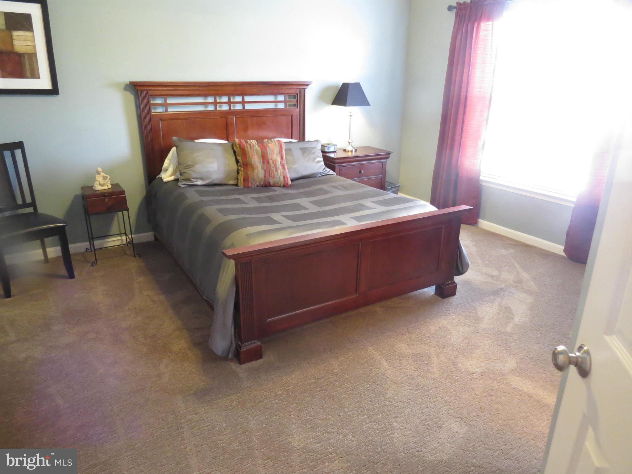 ASHBURN FARM - Residential