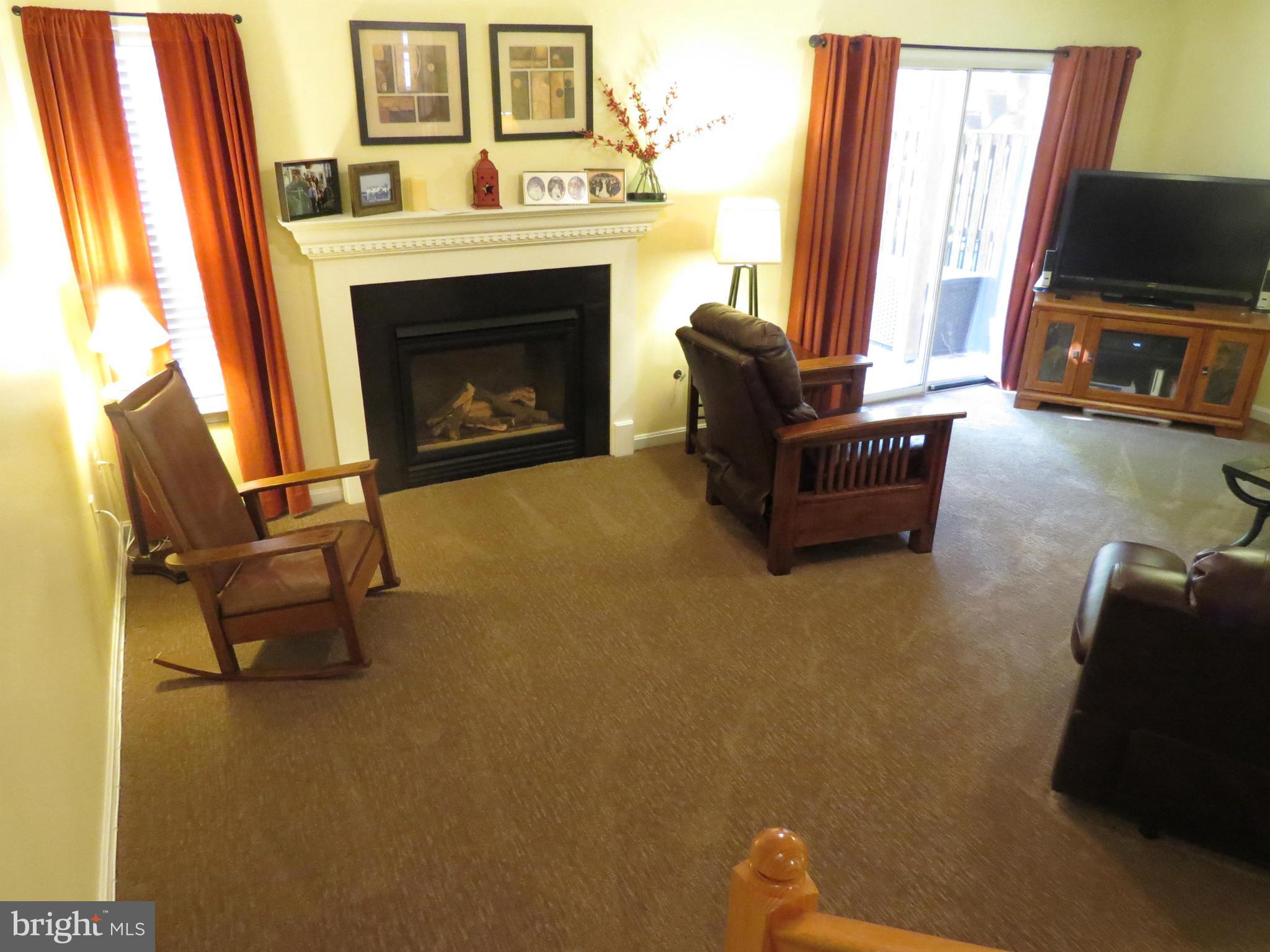 ASHBURN FARM - Residential