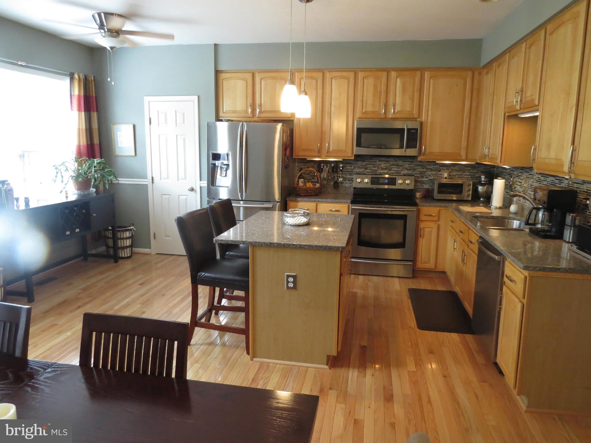 ASHBURN FARM - Residential