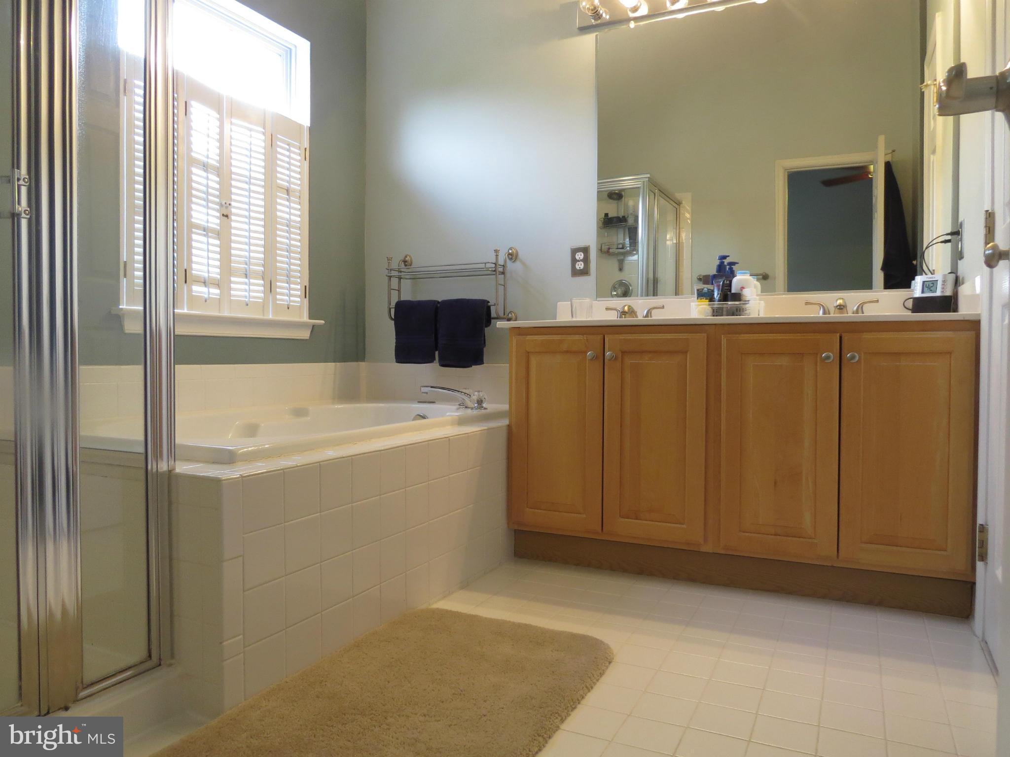 ASHBURN FARM - Residential