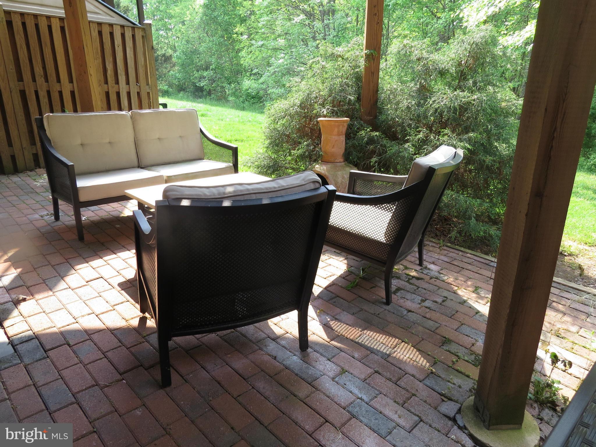 ASHBURN FARM - Residential