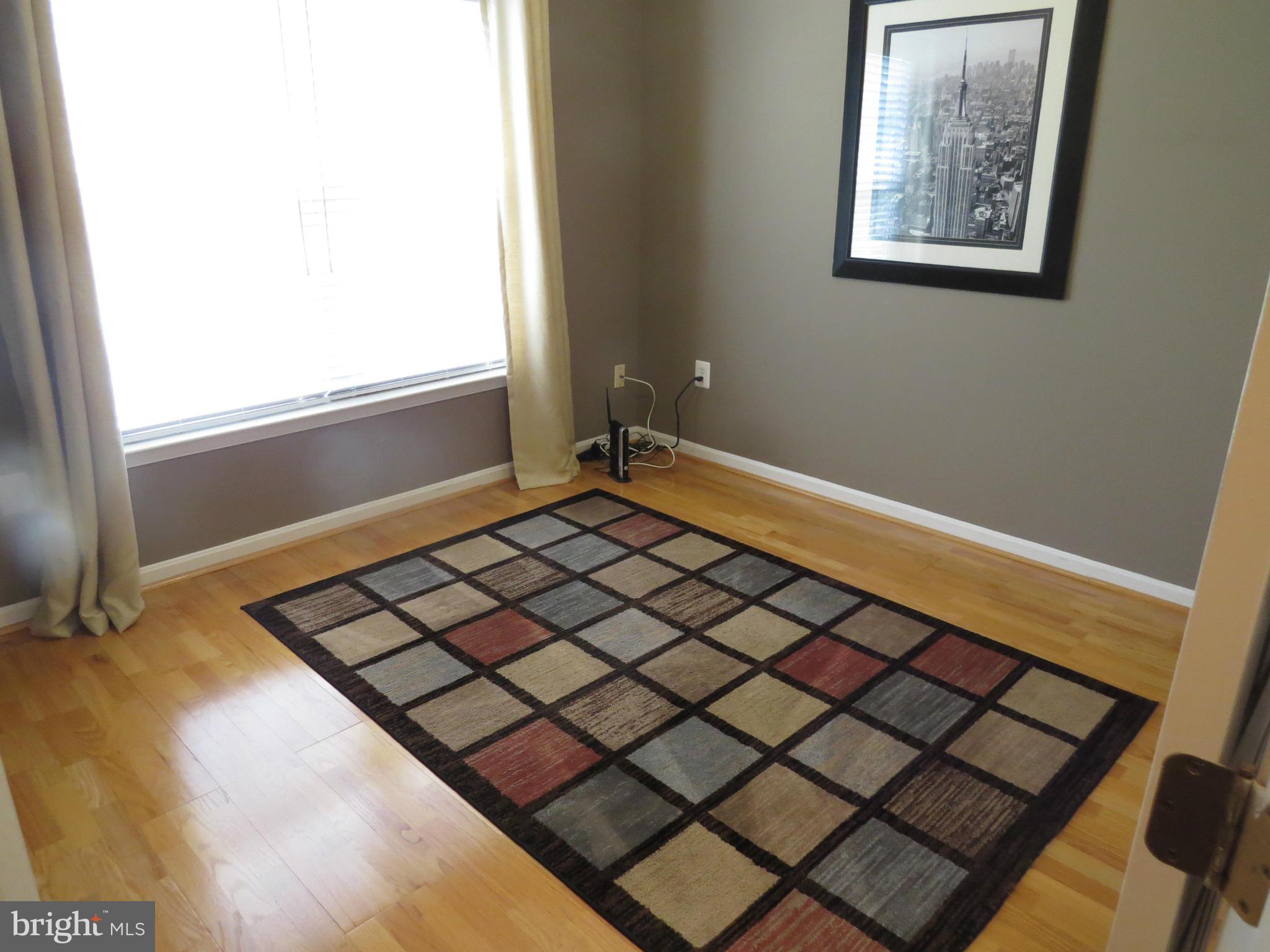 ASHBURN FARM - Residential