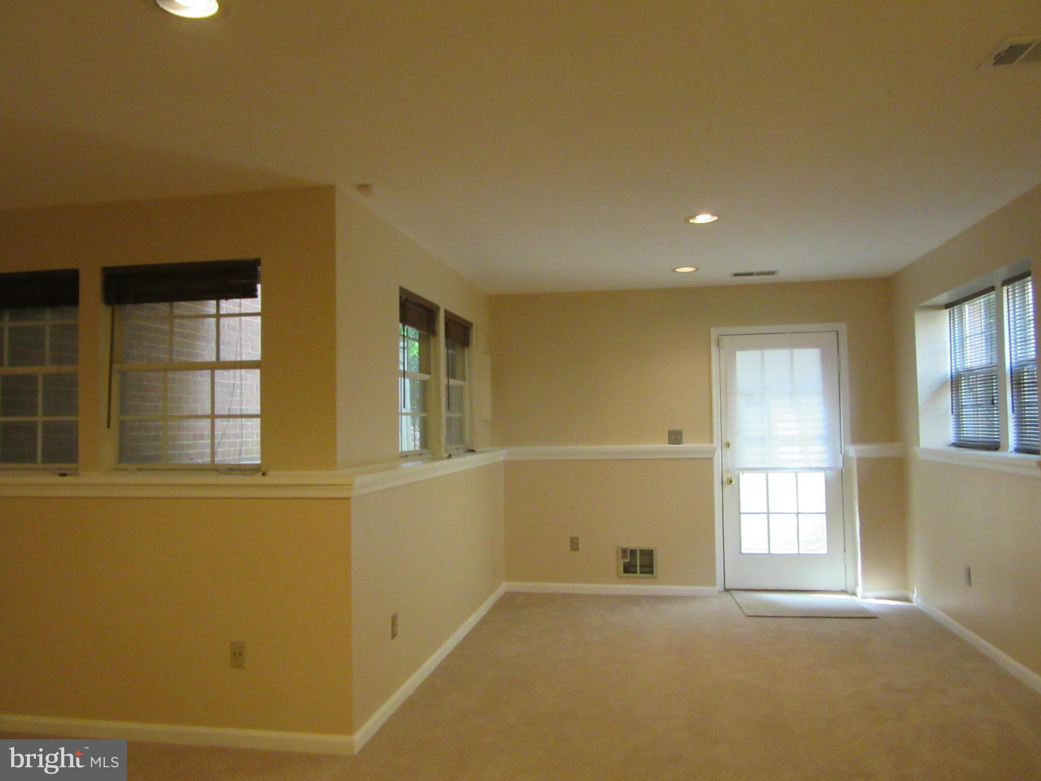 BALDWIN GROVE - Residential Lease